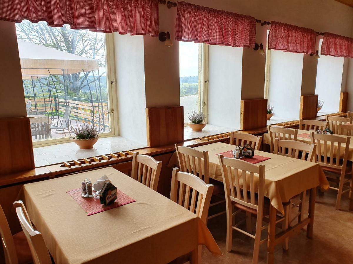 Rs Bernov Zatisi Hotel Nejdek Ngoại thất bức ảnh