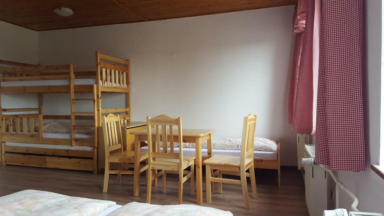 Rs Bernov Zatisi Hotel Nejdek Ngoại thất bức ảnh